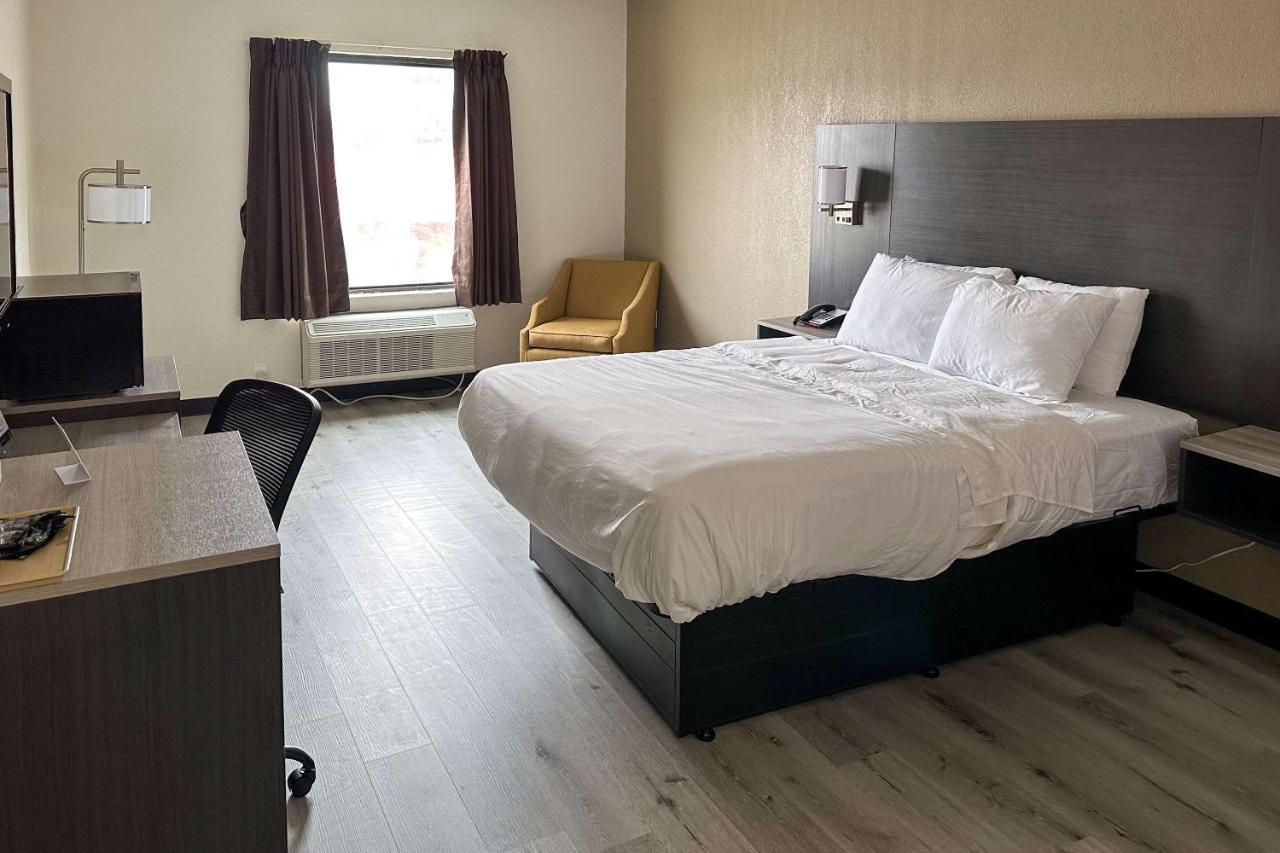 Quality Inn Hazlehurst Exterior photo